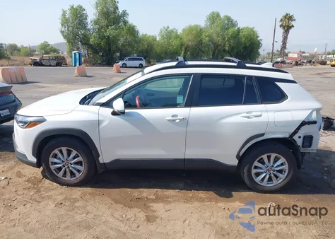 2022 Toyota Corolla Cross Le from USA, damaged, VIN 7MUCAAAG6NV020467